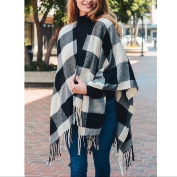Sweaters - Soft Buffalo Print Poncho Cardigan